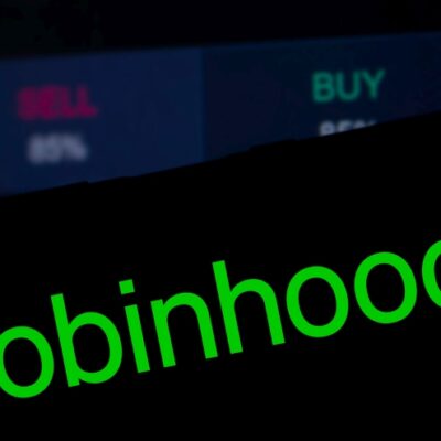 U.S. SEC Fines Robinhood $45 Million for Cybersecurity Failures